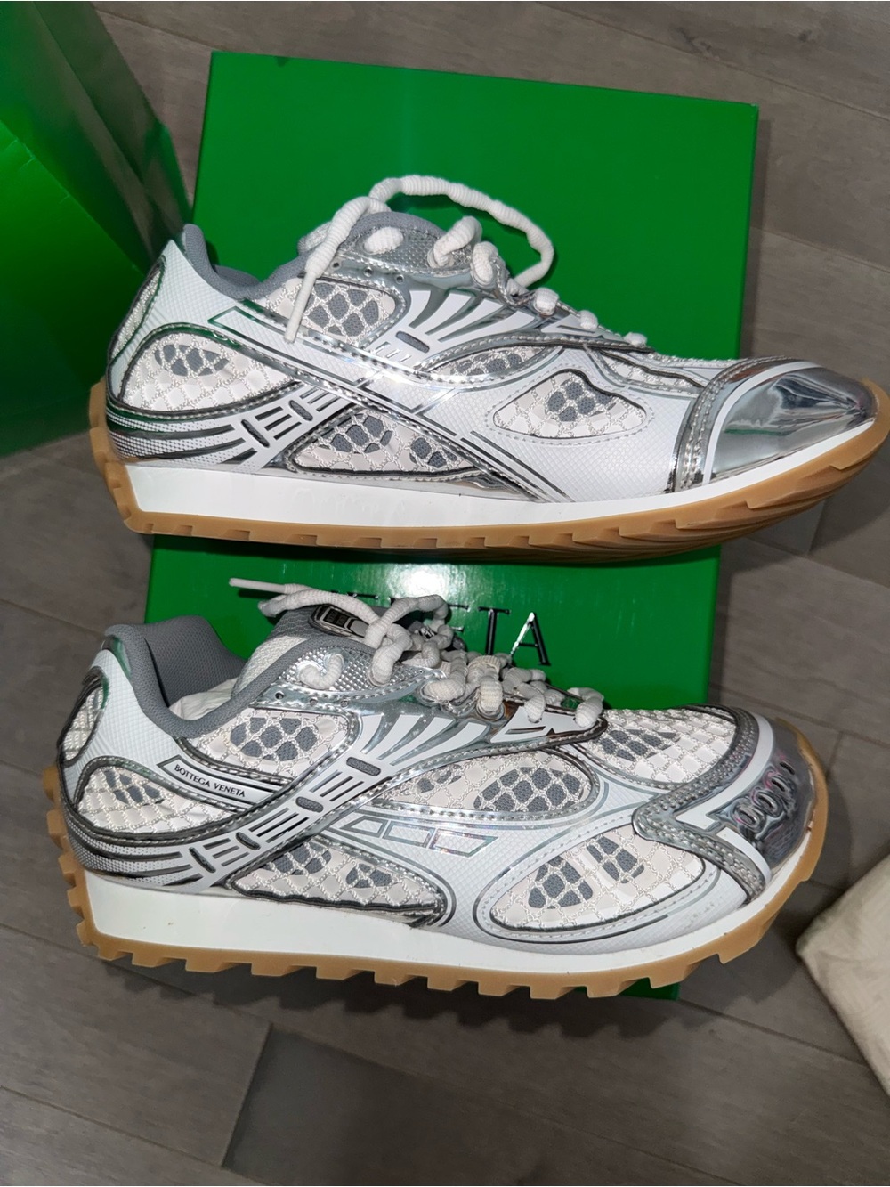 Bottega Veneta Orbit Sneakers Silver White Size 37 - Picture 6 of 7